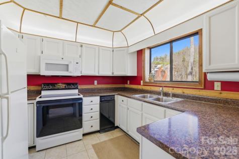 221 Toxaway Falls Drive Lake Toxaway NC 28747