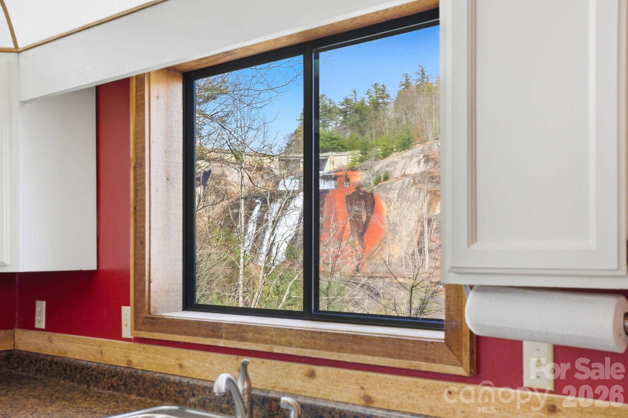 221 Toxaway Falls Drive Lake Toxaway NC 28747