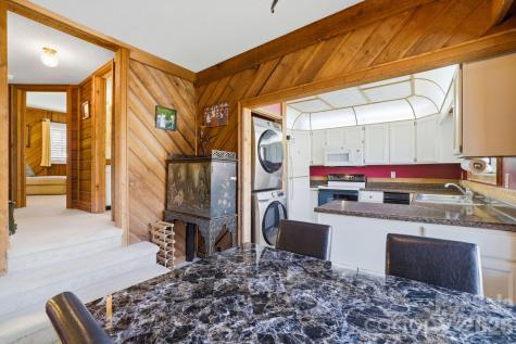 221 Toxaway Falls Drive Lake Toxaway NC 28747