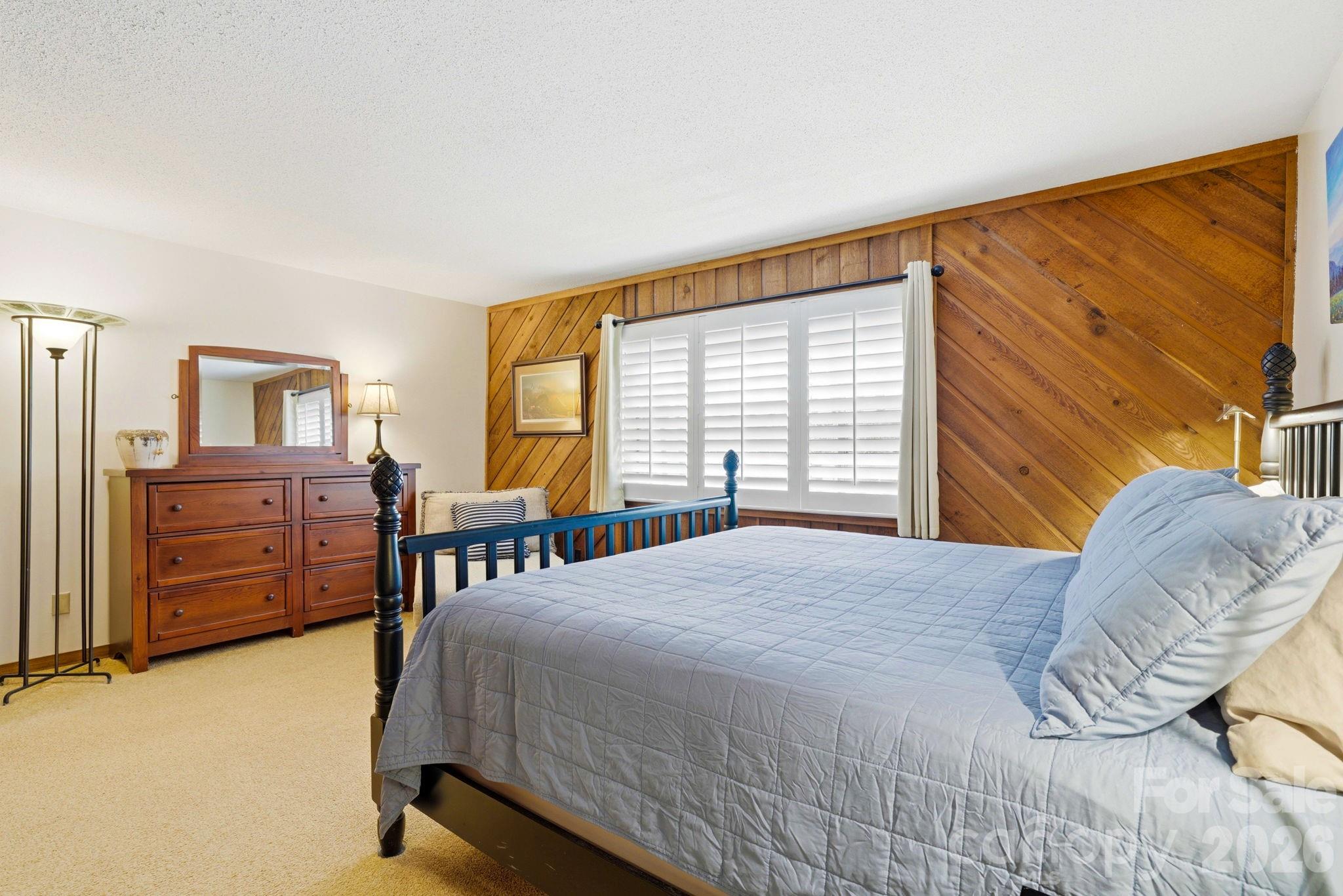 221 Toxaway Falls Drive Lake Toxaway NC 28747