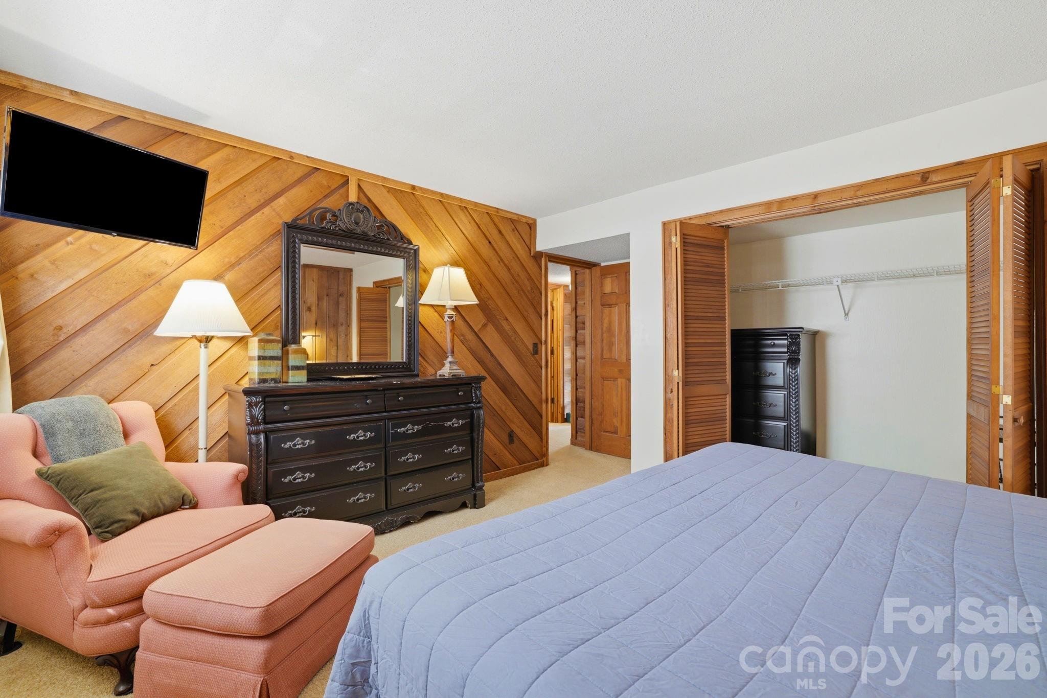 221 Toxaway Falls Drive Lake Toxaway NC 28747