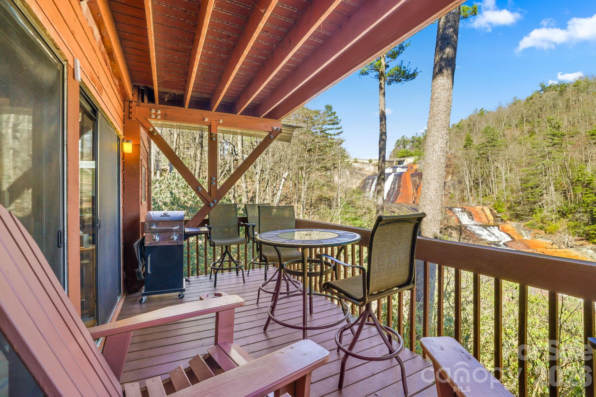 221 Toxaway Falls Drive Lake Toxaway NC 28747