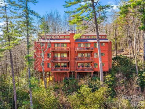 221 Toxaway Falls Drive Lake Toxaway NC 28747