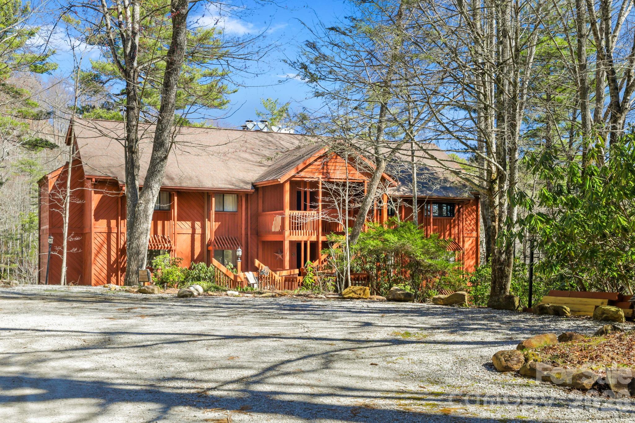 221 Toxaway Falls Drive Lake Toxaway NC 28747