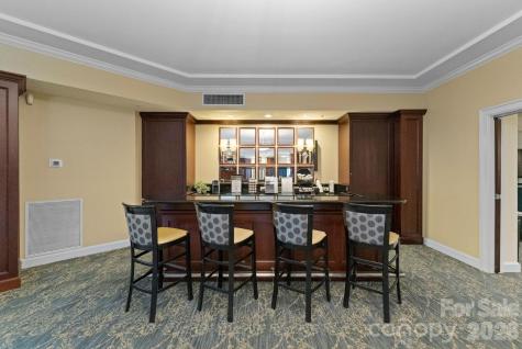 300 W 5th Street W Charlotte NC 28202