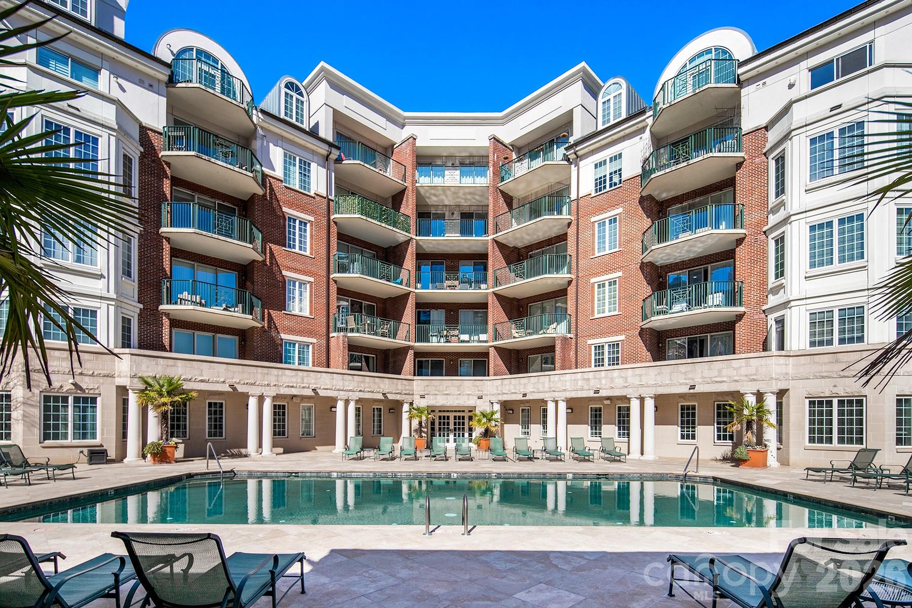 300 W 5th Street W Charlotte NC 28202