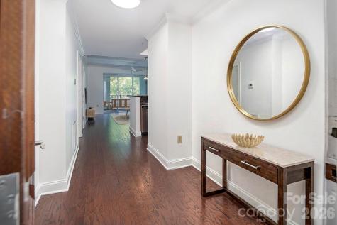 300 W 5th Street W Charlotte NC 28202