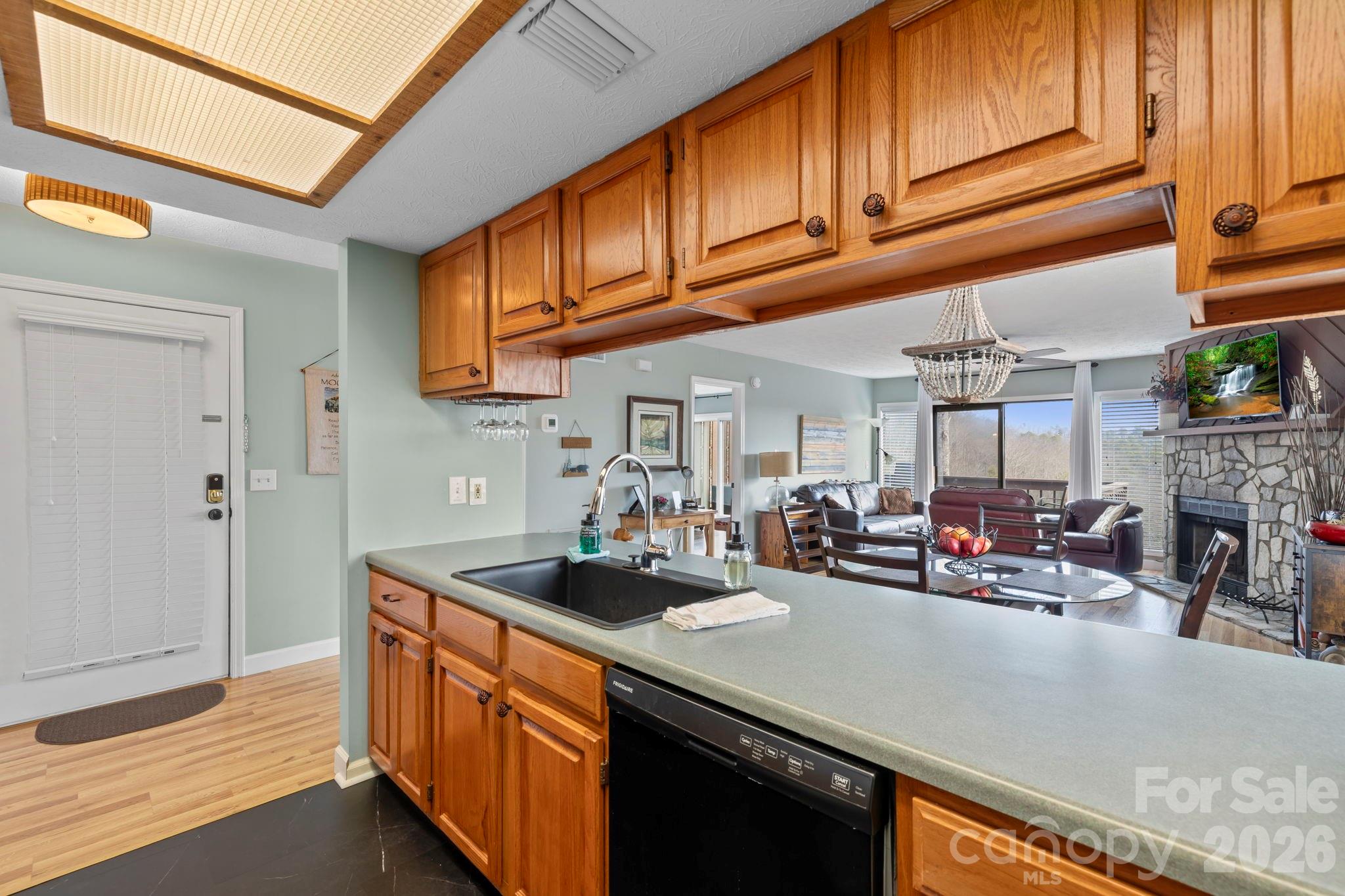 78 Upper Tanglewood Road Lake Toxaway NC 28747