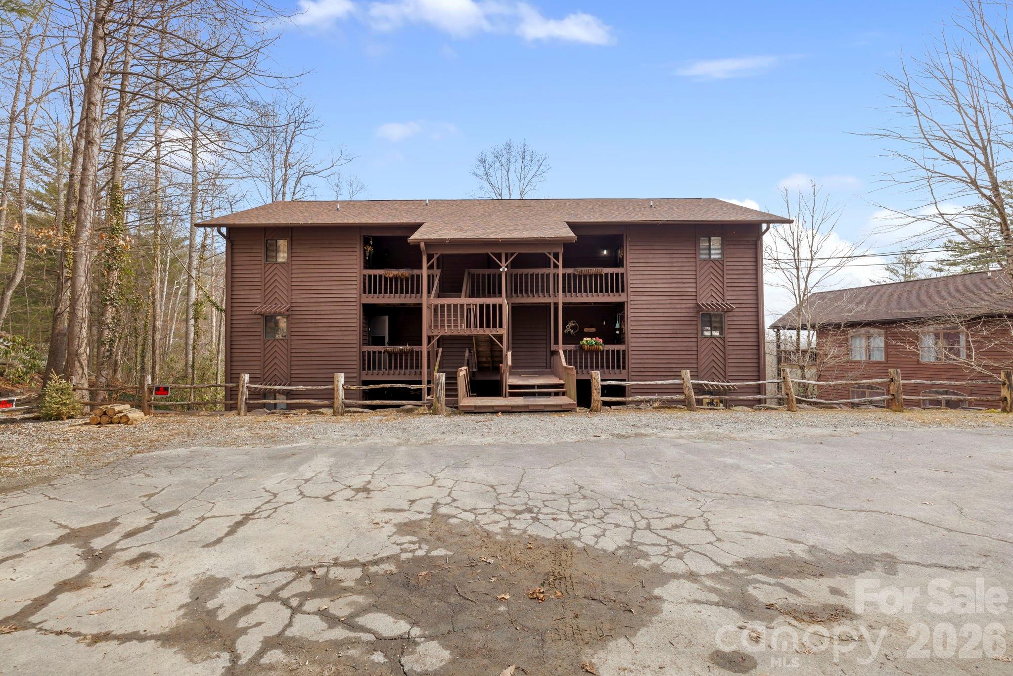 78 Upper Tanglewood Road Lake Toxaway NC 28747