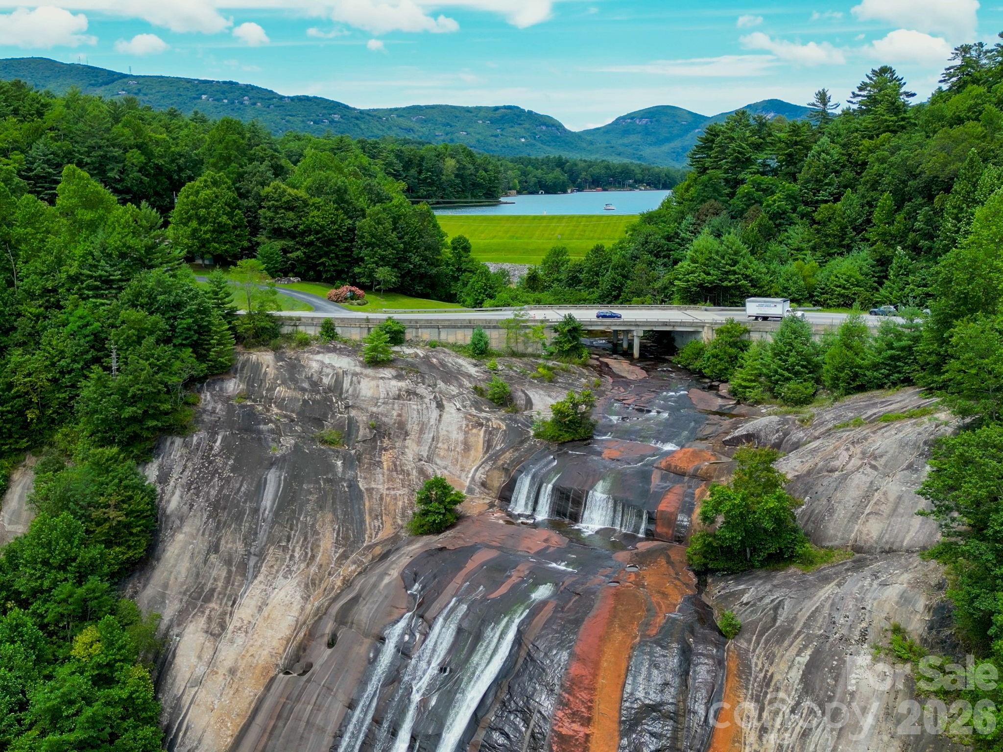 78 Upper Tanglewood Road Lake Toxaway NC 28747