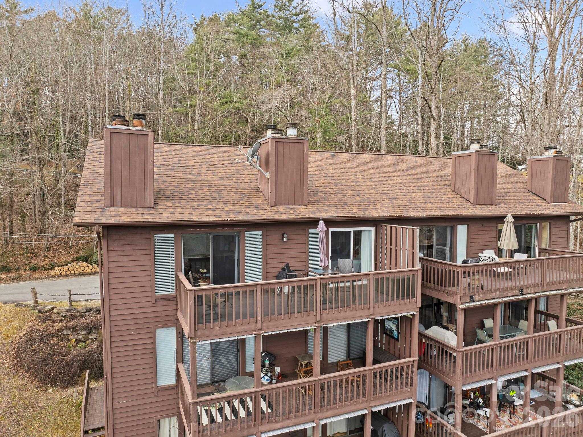 78 Upper Tanglewood Road Lake Toxaway NC 28747