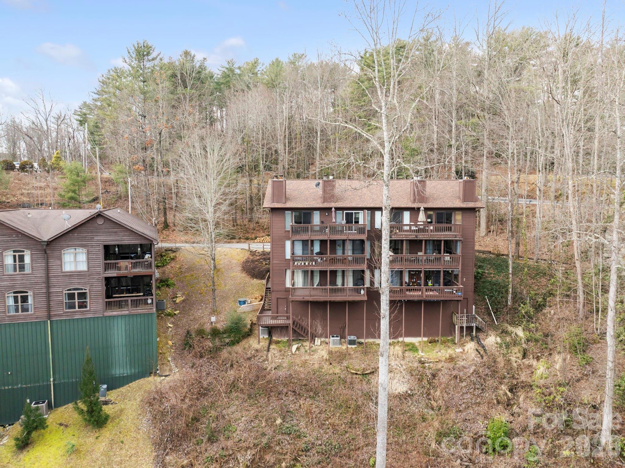 78 Upper Tanglewood Road Lake Toxaway NC 28747