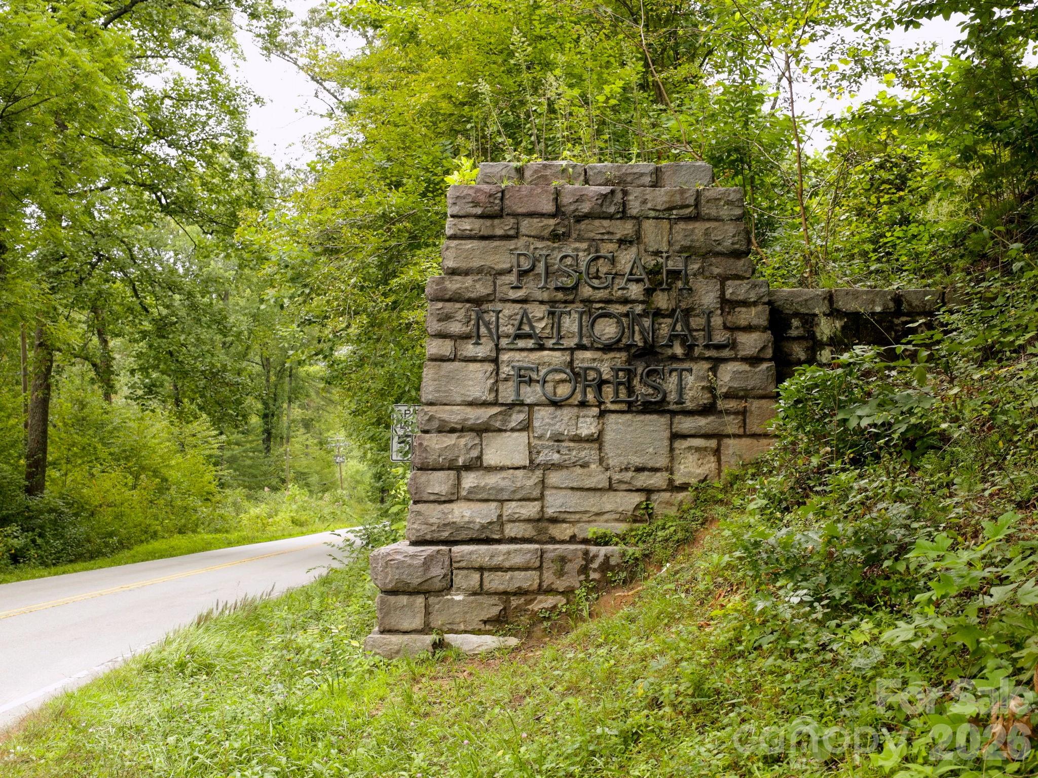 78 Upper Tanglewood Road Lake Toxaway NC 28747