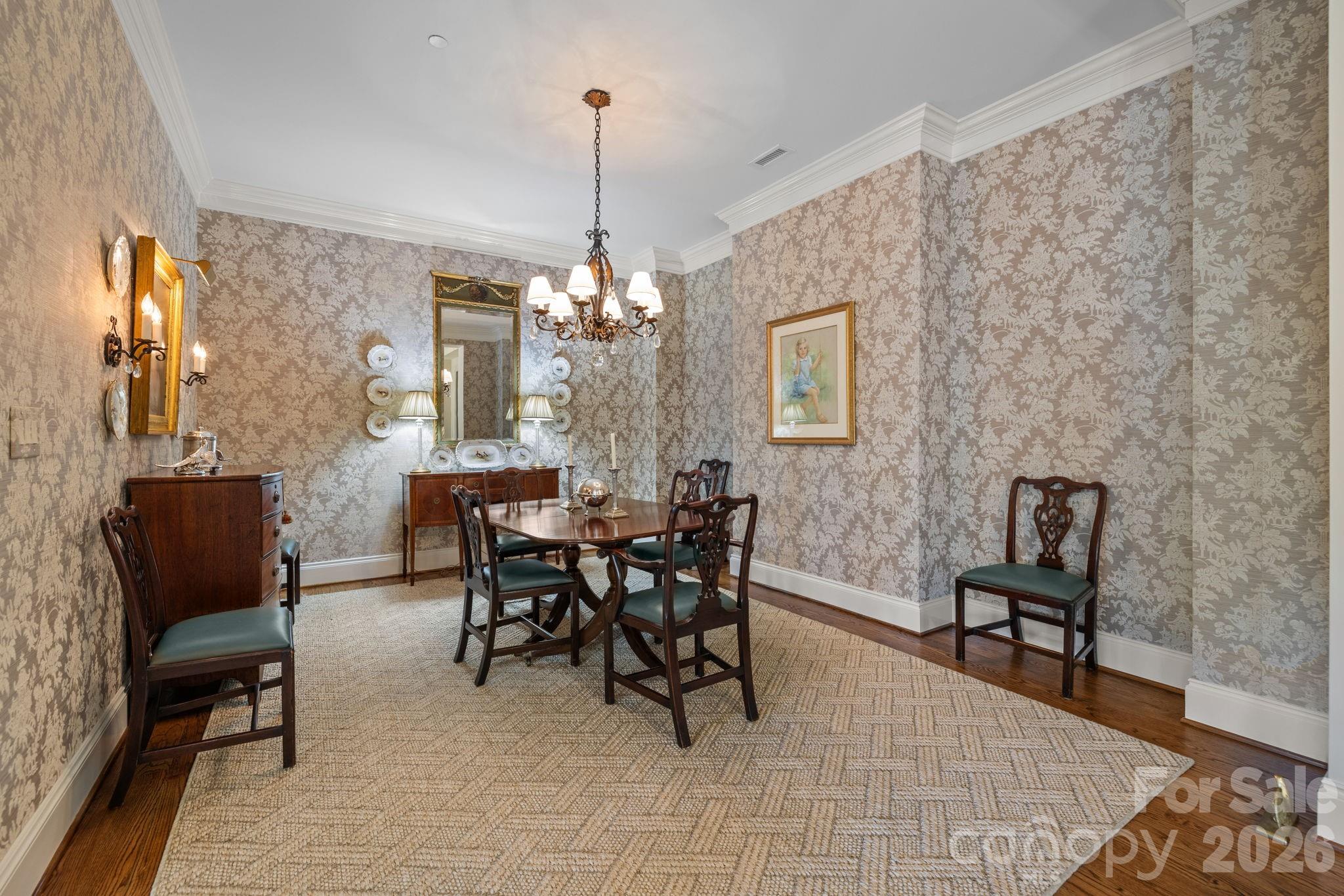 168 Cherokee Road Charlotte NC 28207