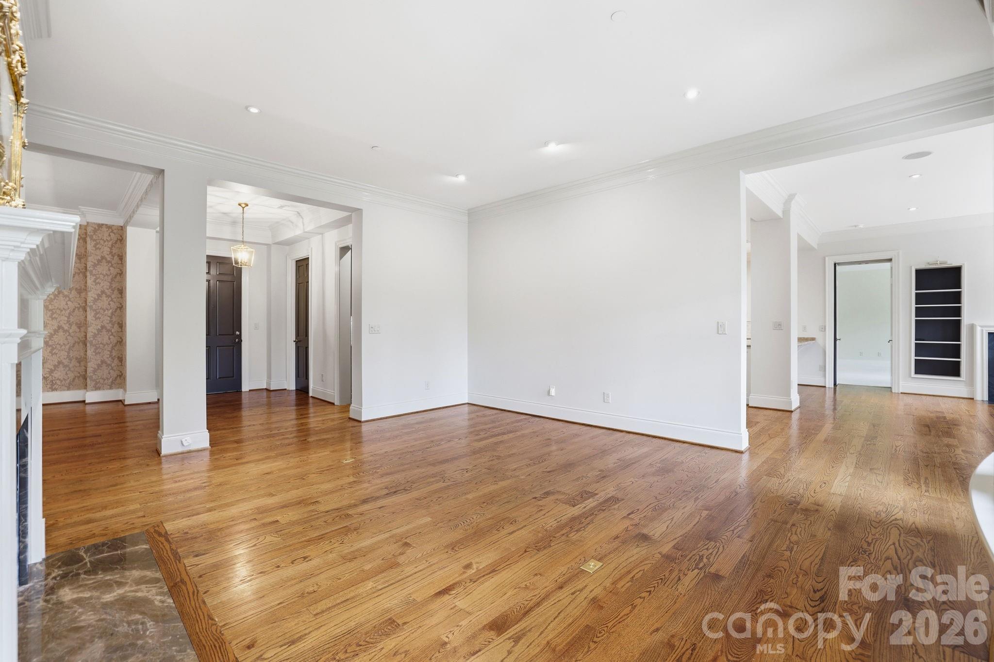 168 Cherokee Road Charlotte NC 28207