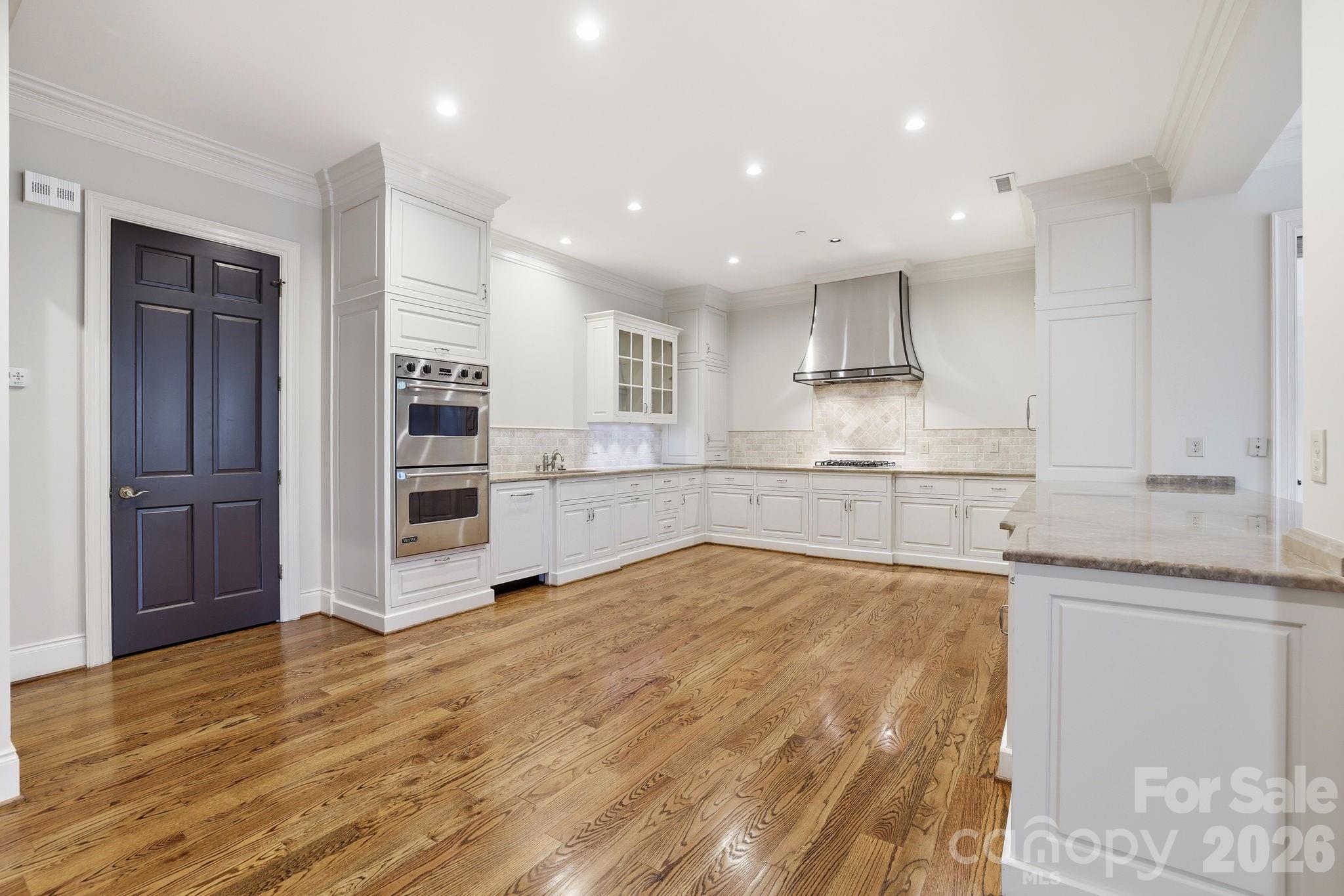 168 Cherokee Road Charlotte NC 28207