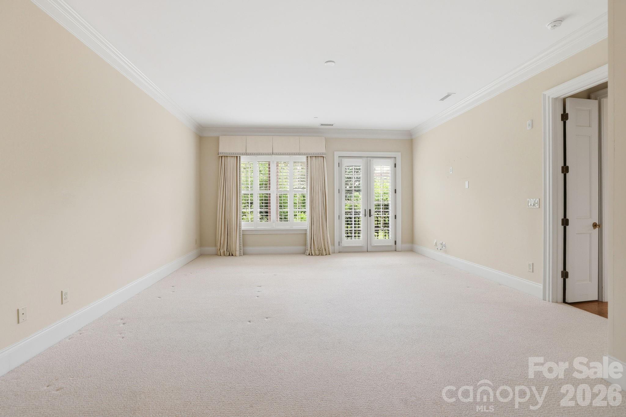 168 Cherokee Road Charlotte NC 28207