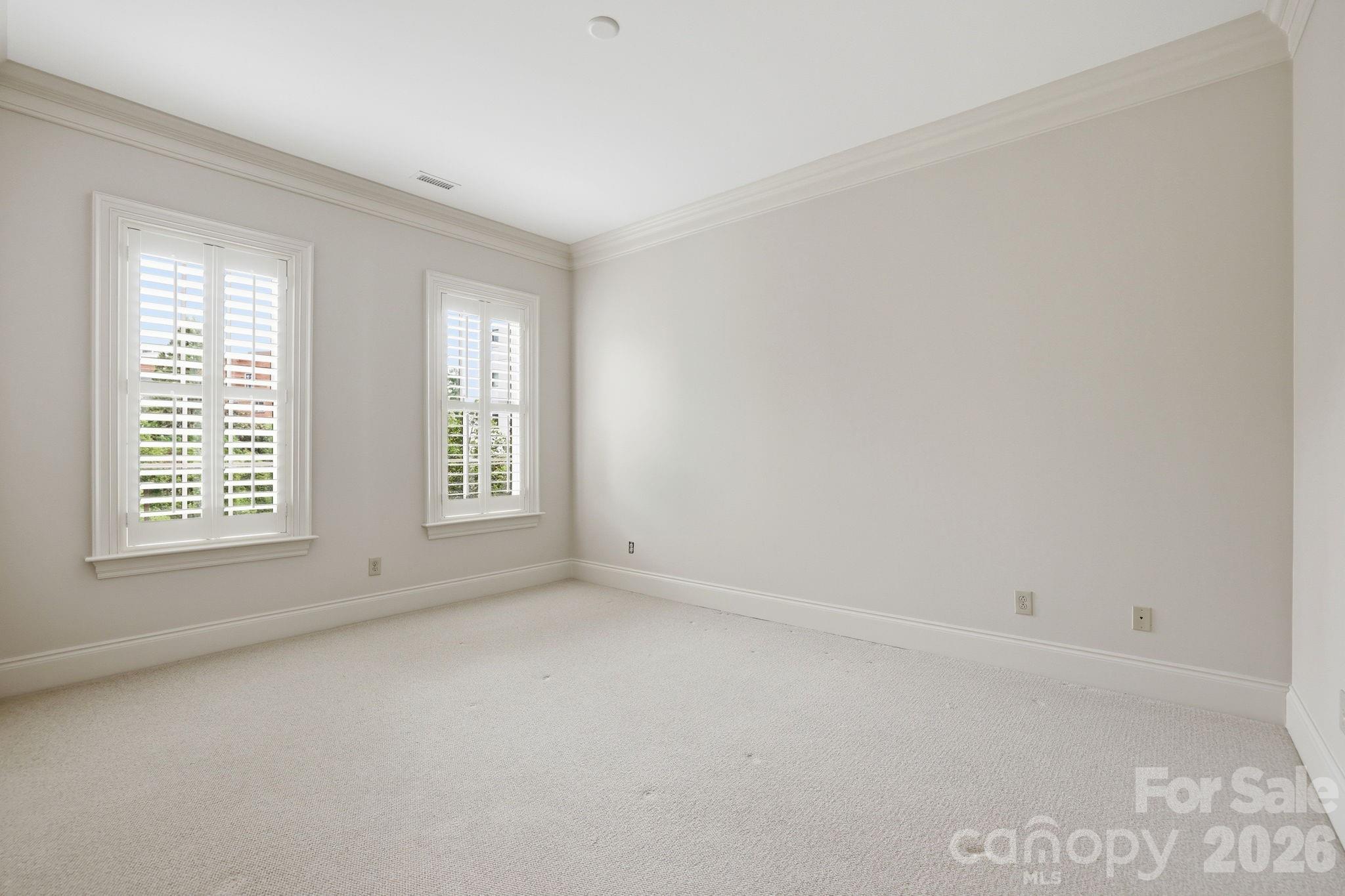 168 Cherokee Road Charlotte NC 28207