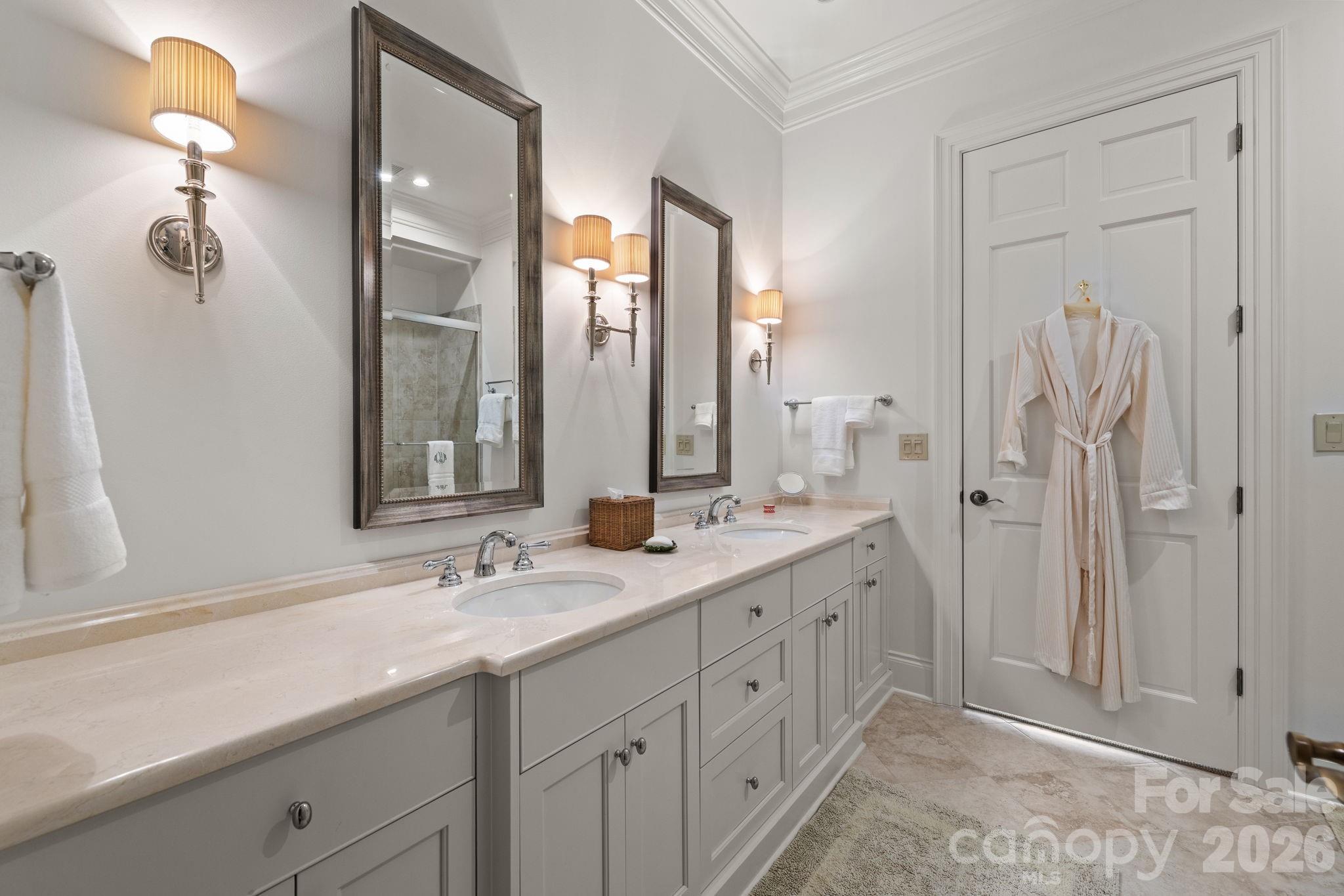 168 Cherokee Road Charlotte NC 28207