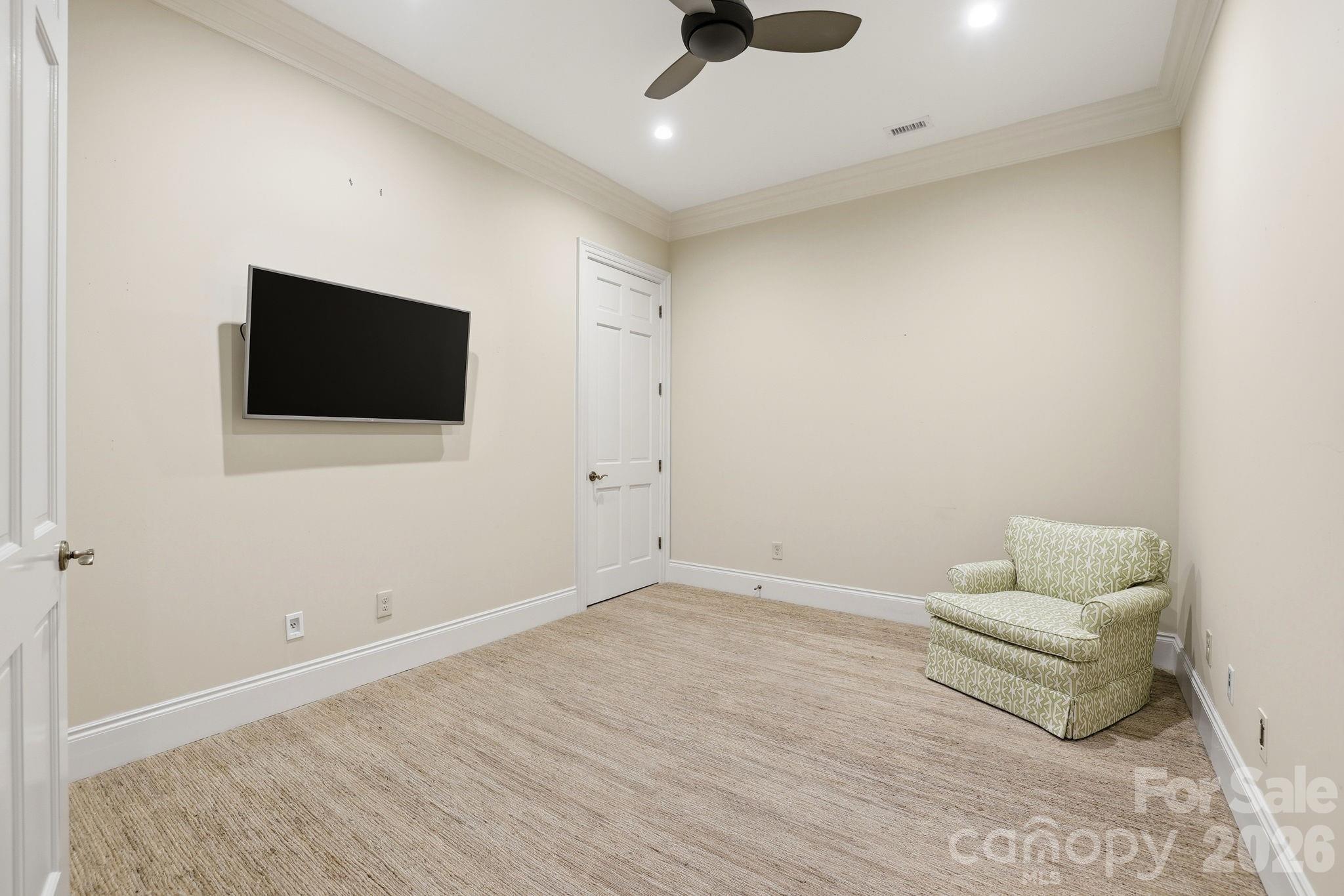 168 Cherokee Road Charlotte NC 28207