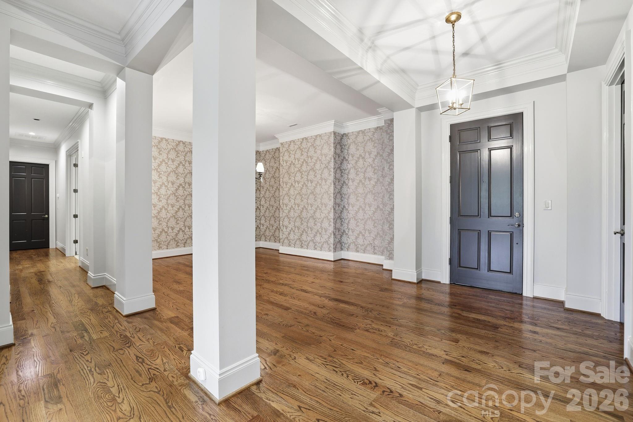168 Cherokee Road Charlotte NC 28207