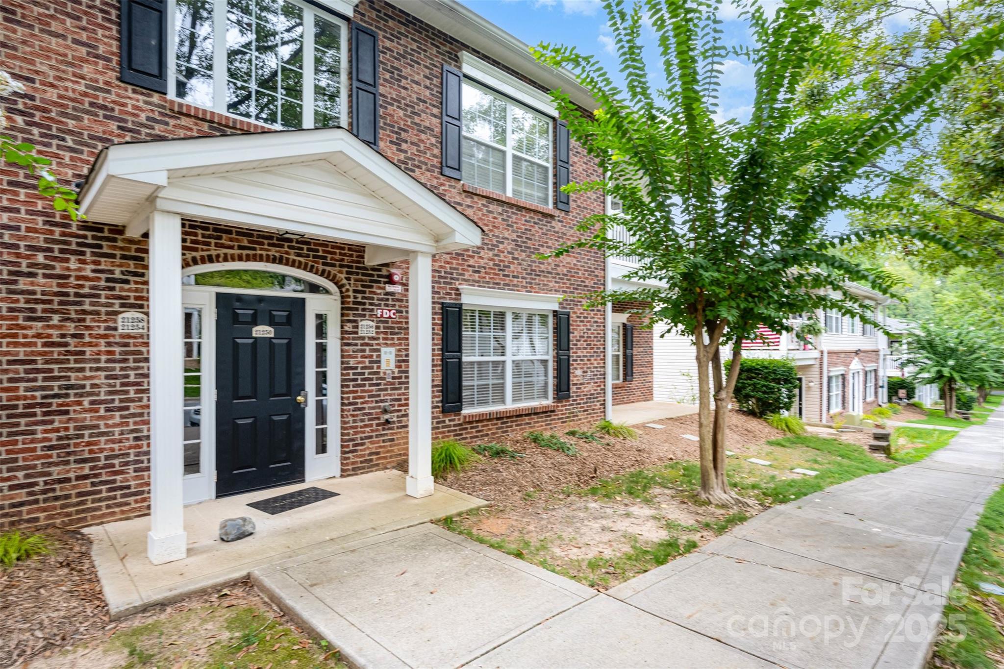 21252 Hickory Street Cornelius NC 28031