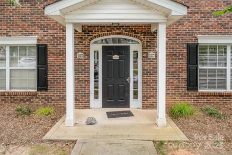 21252 Hickory Street Cornelius NC 28031