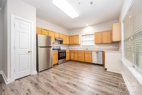 21252 Hickory Street Cornelius NC 28031