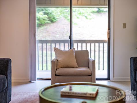 1801 Abbey Circle Asheville NC 28805