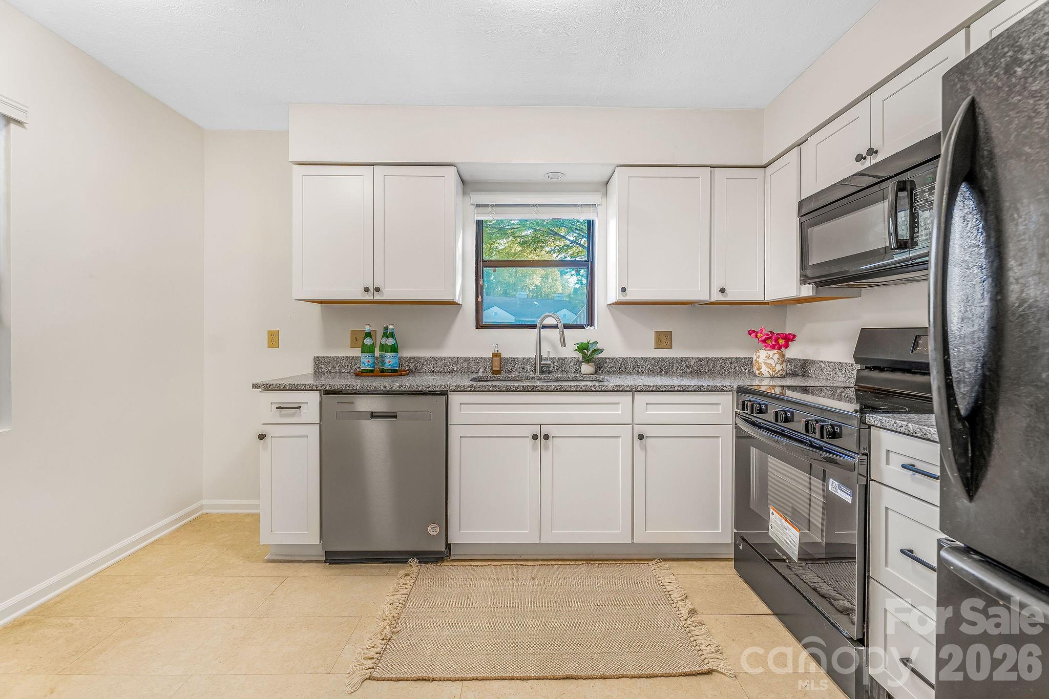1801 Abbey Circle Asheville NC 28805