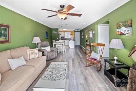 2714 W Beach Drive Oak Island NC 28465