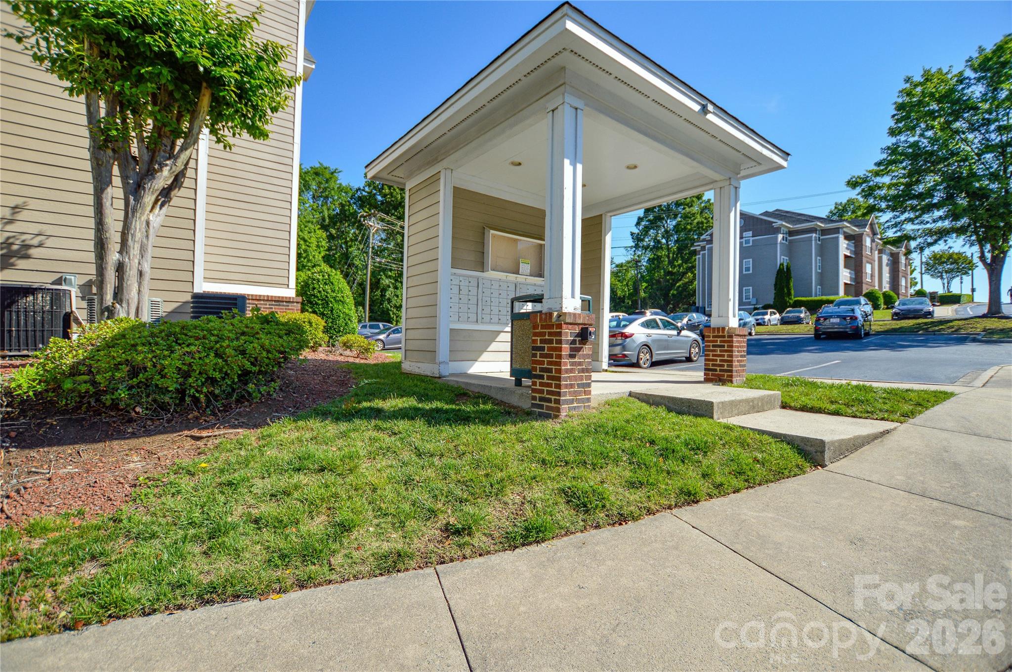 9709 Campus Walk Lane Charlotte NC 28262