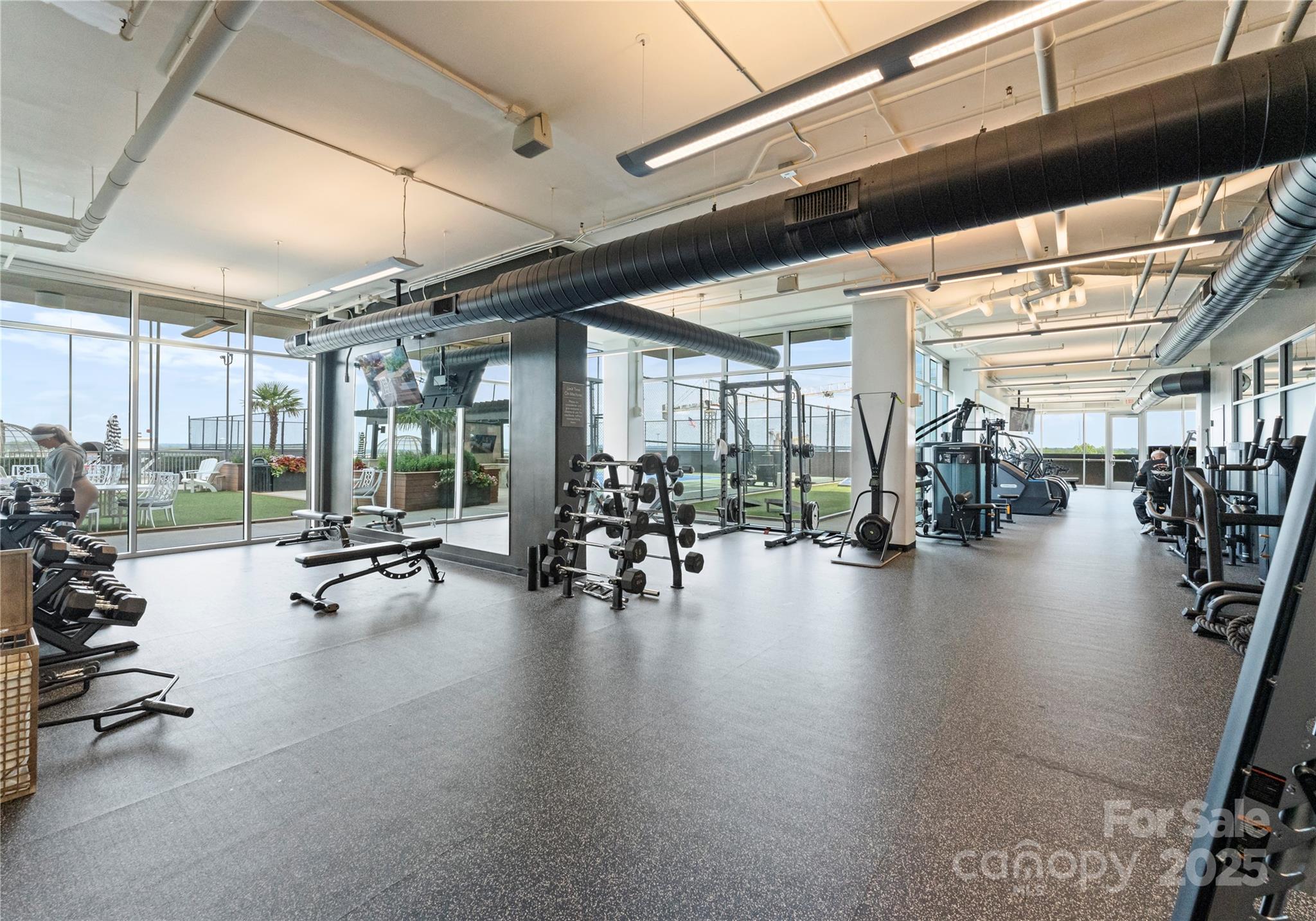 215 N Pine Street Charlotte NC 28202