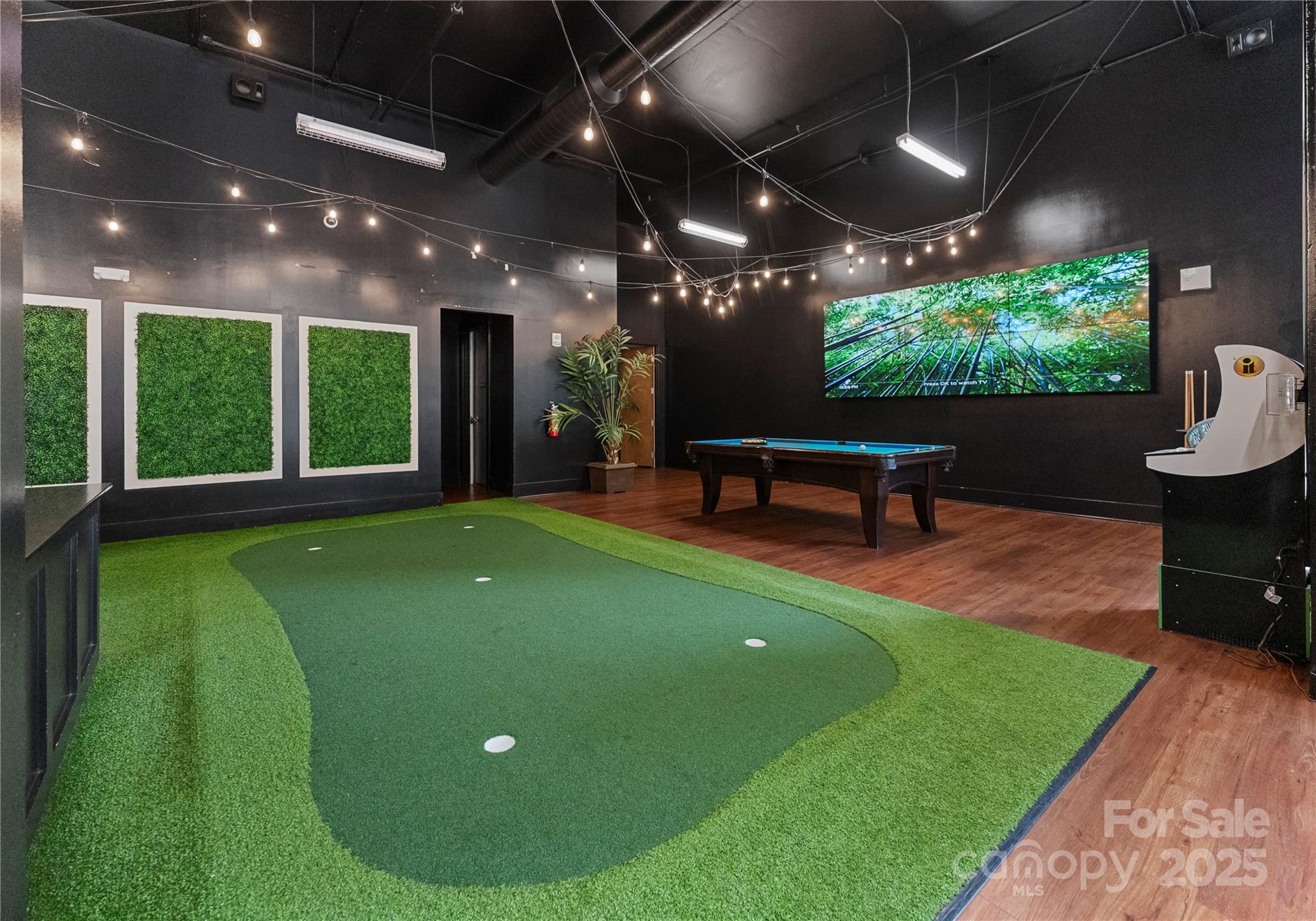 215 N Pine Street Charlotte NC 28202