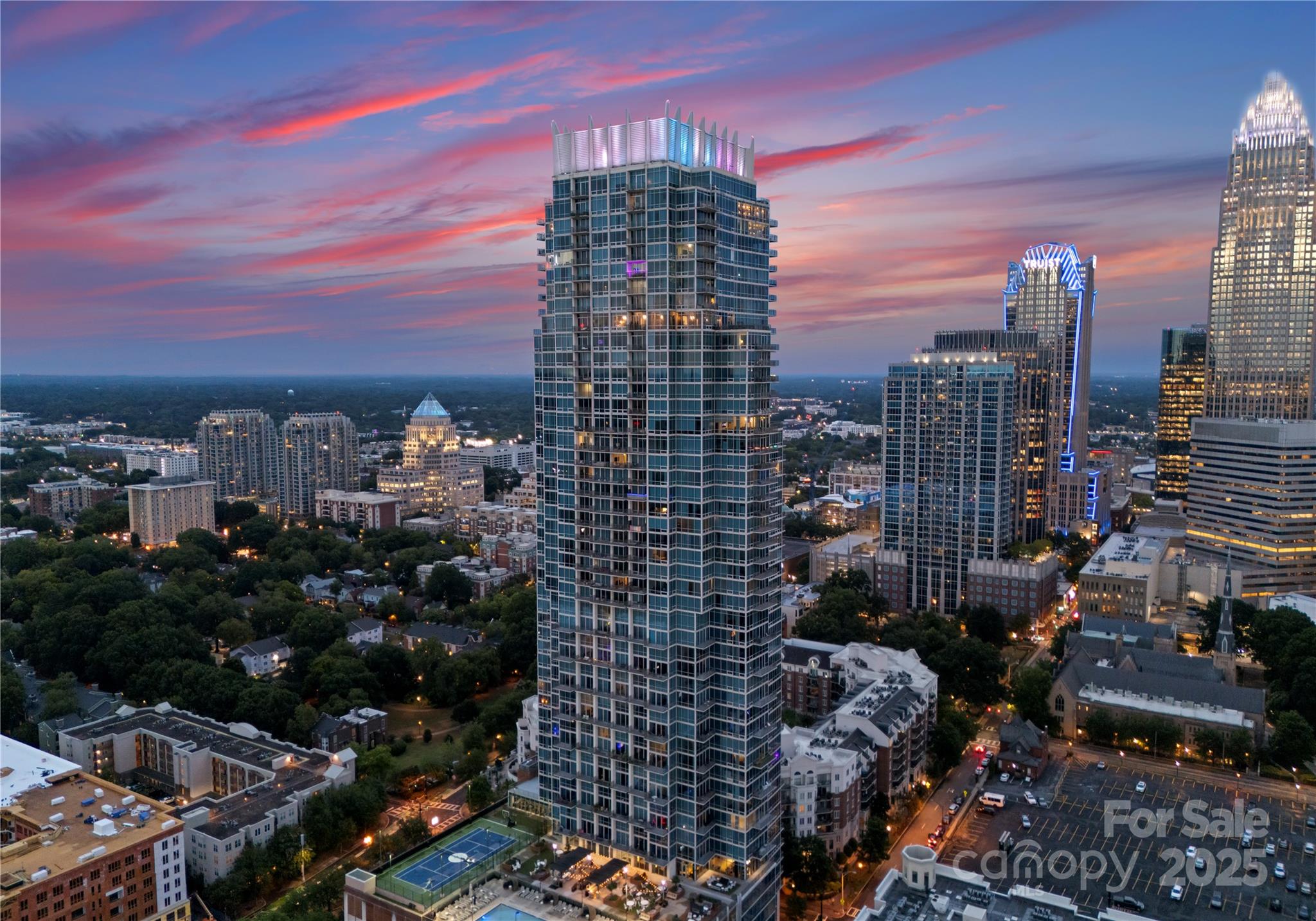215 N Pine Street Charlotte NC 28202