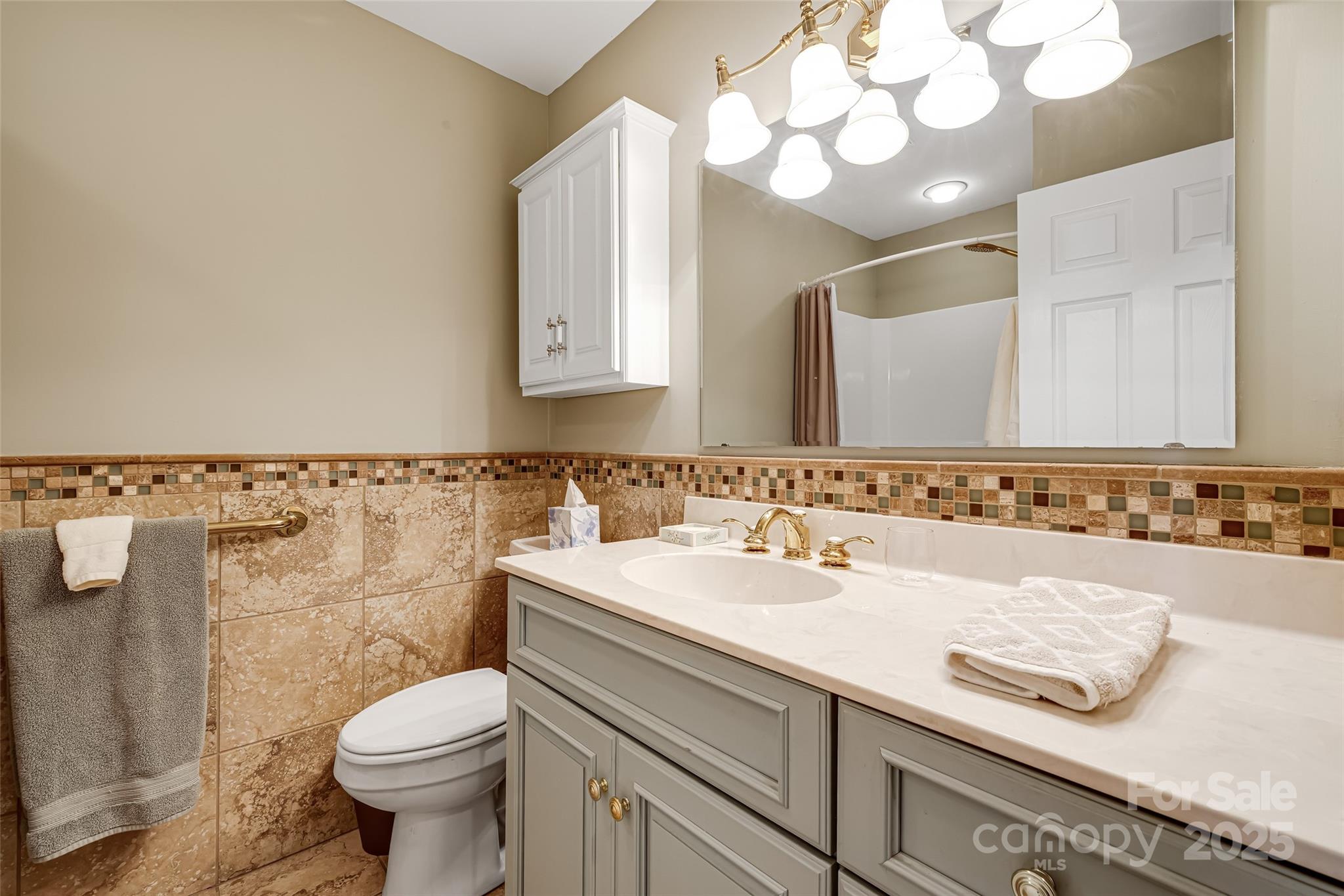 77 Chestnut Street Tryon NC 28782