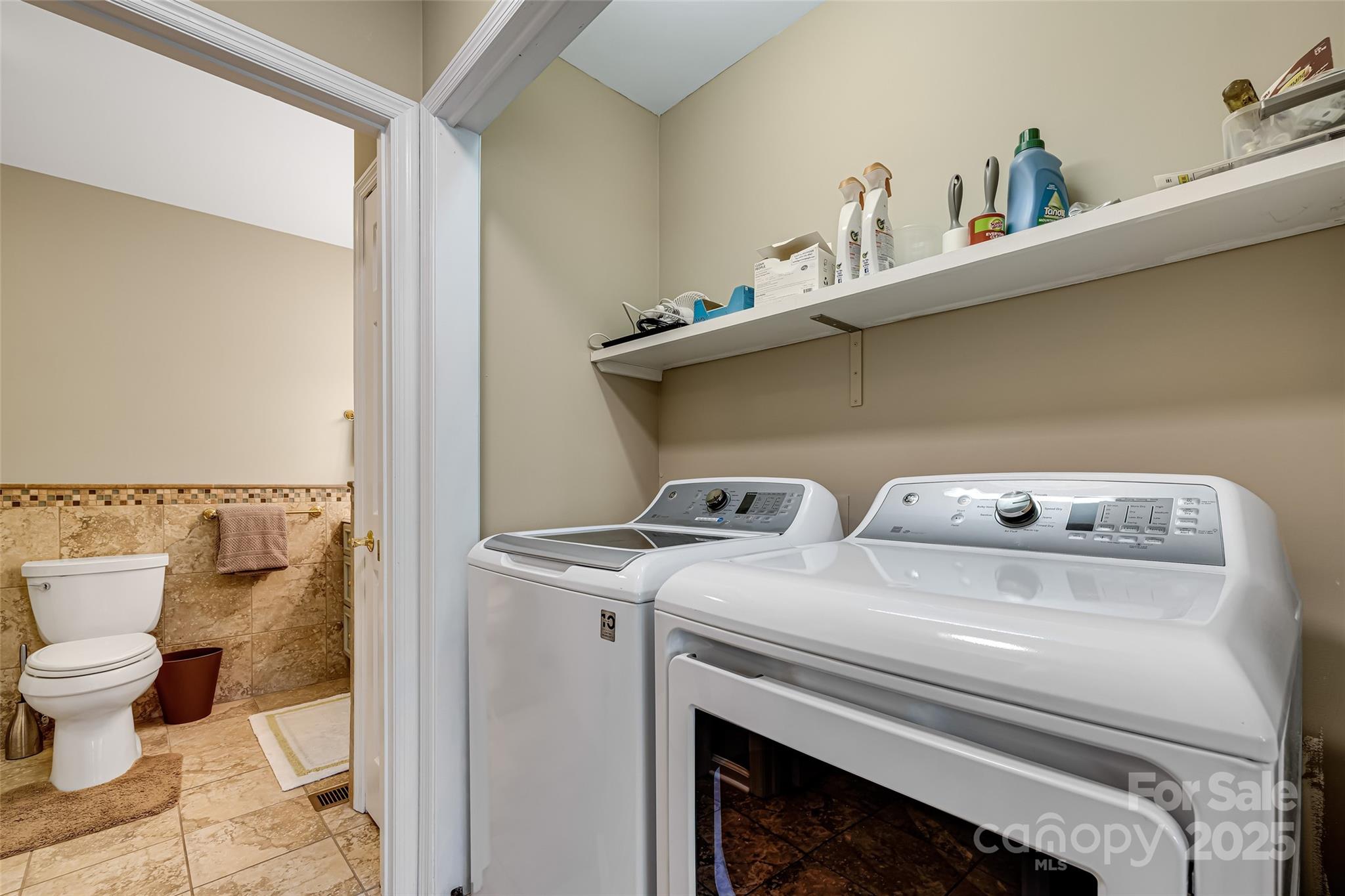 77 Chestnut Street Tryon NC 28782