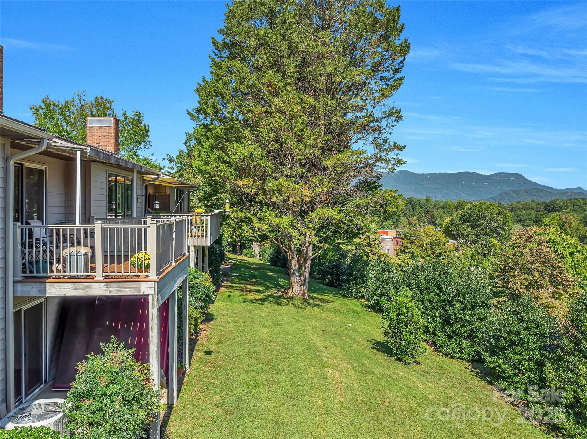 77 Chestnut Street Tryon NC 28782