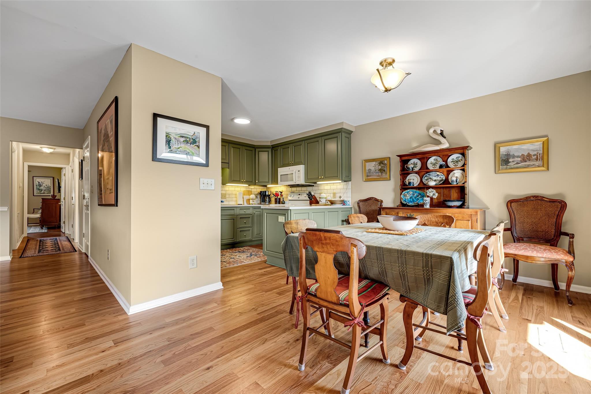 77 Chestnut Street Tryon NC 28782