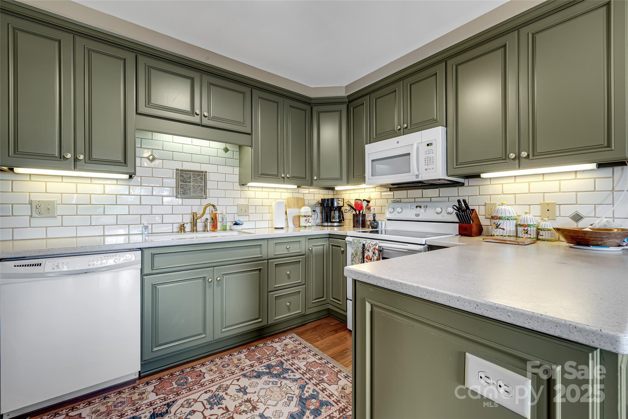 77 Chestnut Street Tryon NC 28782
