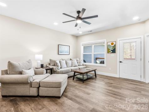 143 Carver Street Brevard NC 28712