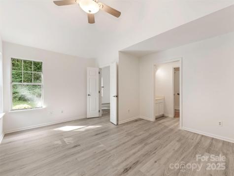 2851 Iron Gate Lane Charlotte NC 28212