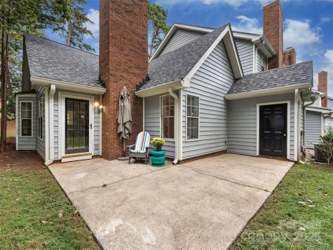 2851 Iron Gate Lane Charlotte NC 28212