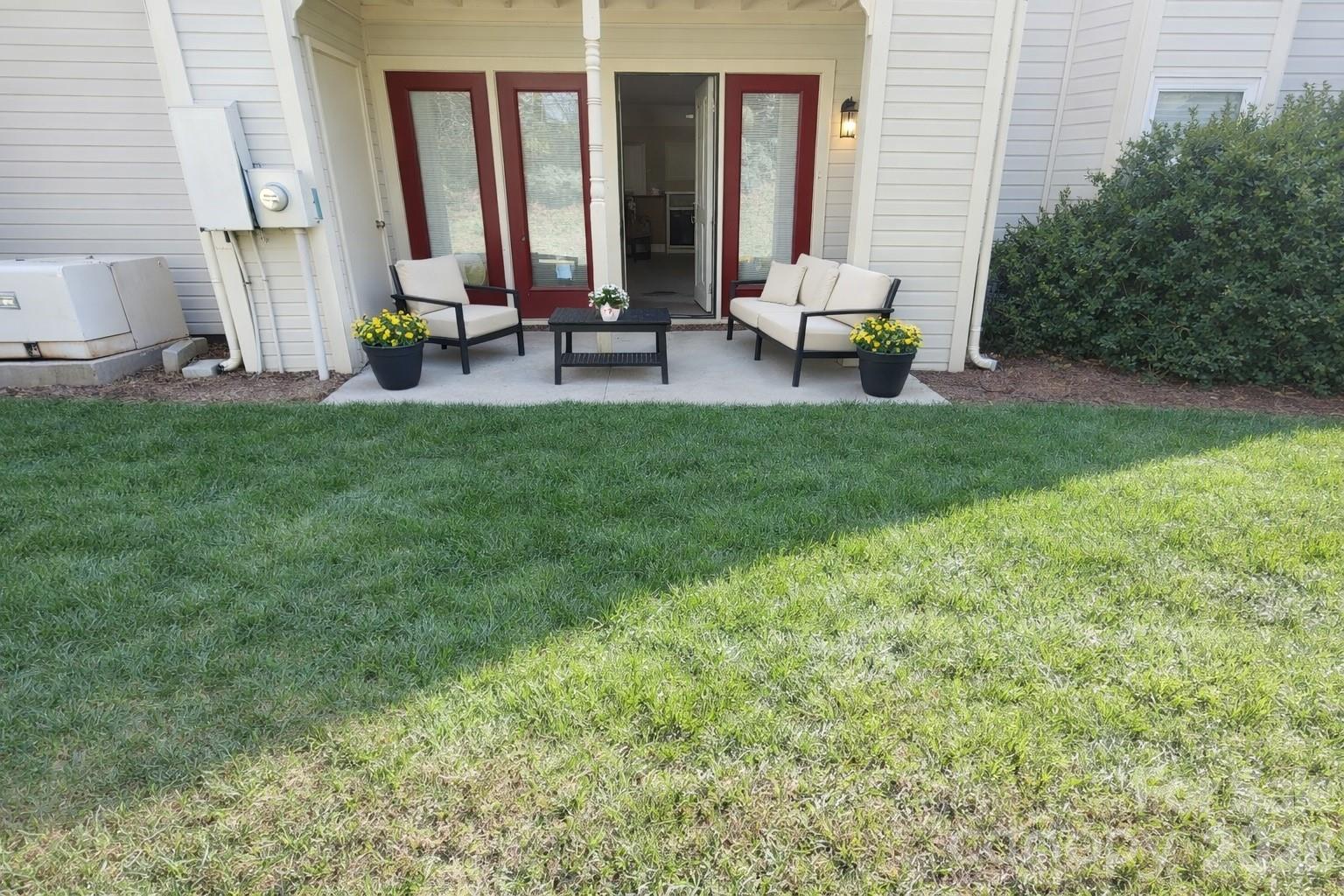 6106 Meadow Rose Lane Charlotte NC 28215