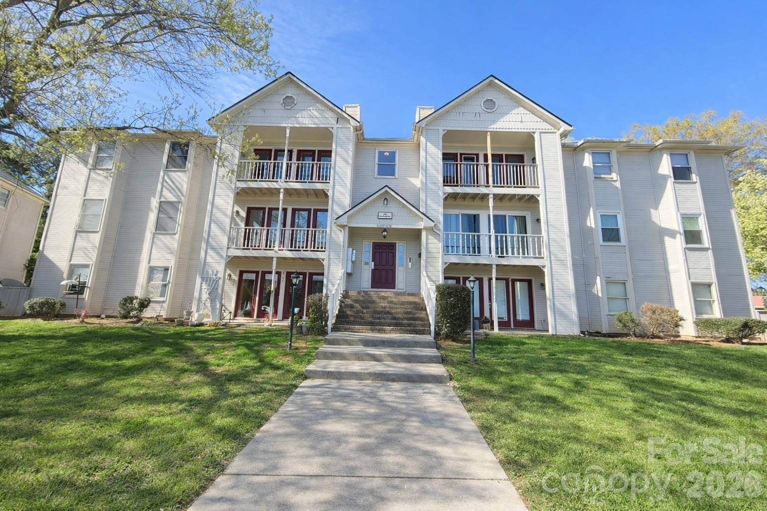 6106 Meadow Rose Lane Charlotte NC 28215