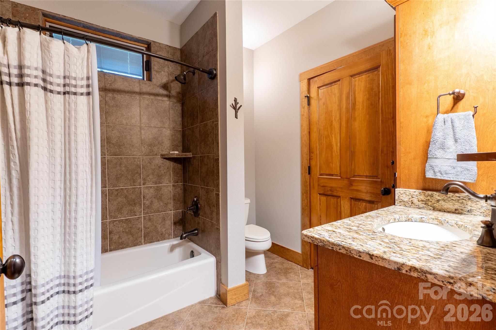 100 Saddle Notch Lane Tuckasegee NC 28783