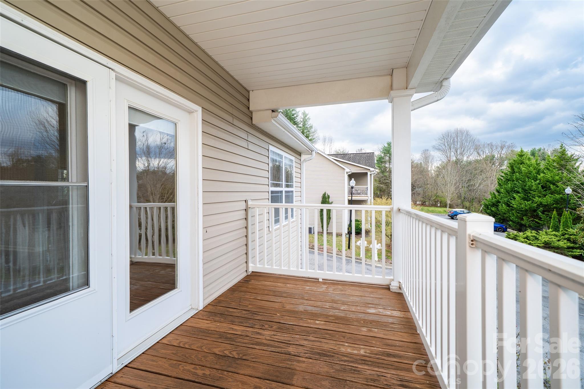 10 Northbrook Place Asheville NC 28804