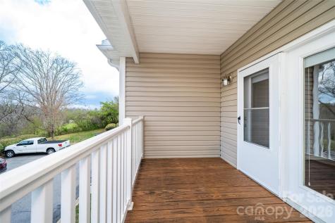 10 Northbrook Place Asheville NC 28804