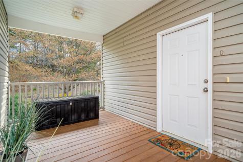 10 Northbrook Place Asheville NC 28804