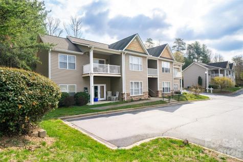 10 Northbrook Place Asheville NC 28804